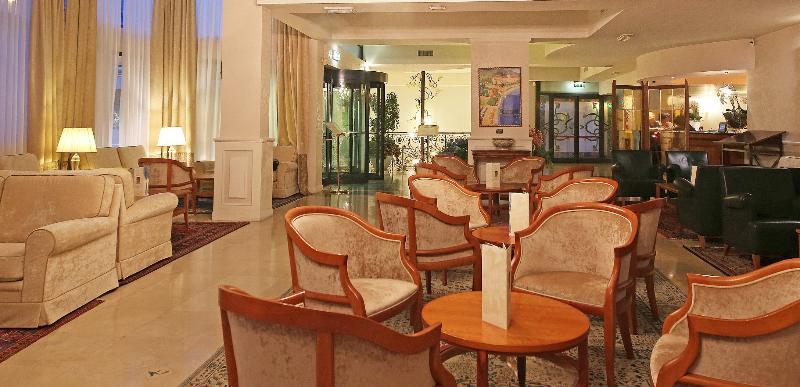 Hotel Savoy Palace Gardone Riviera Exterior foto